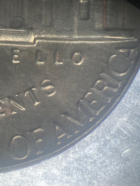 Jefferson-Nickels-1969-D--Machine-Doubling